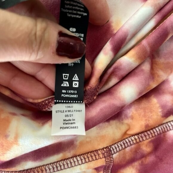 Wildfox NWT Sweat Pink Watercolor Printed Leggings High Waist Workout XLarge - Picture 10 of 10